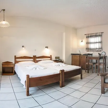 Apart Otel Yiannis ηotel Foiníkion