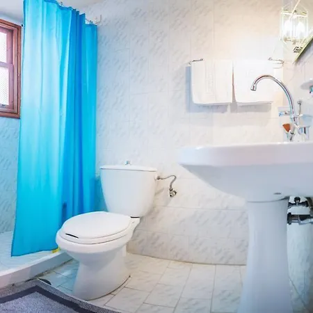 Yiannis ηotel Apart Otel Foiníkion