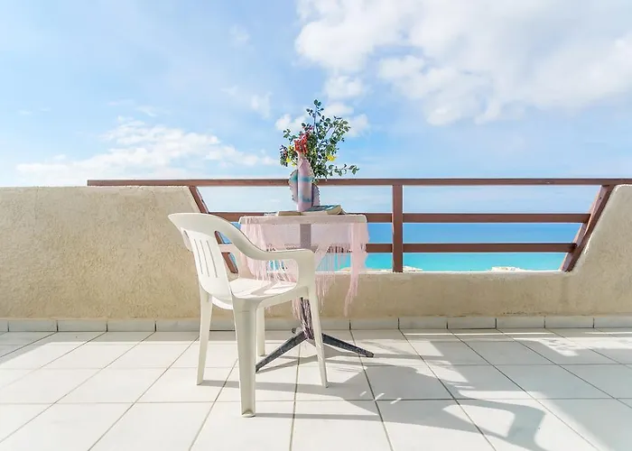 Yiannis ηotel 아파트호텔 2*