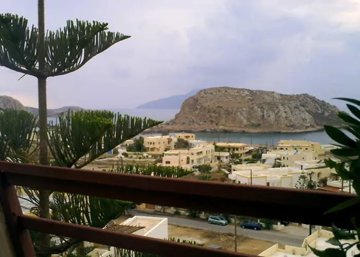 아파트호텔 Yiannis ηotel Foiníkion