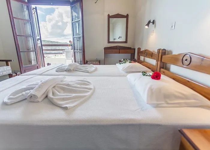 아파트호텔 Yiannis ηotel Foiníkion