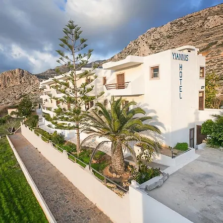 Yiannis ηotel Foinikion