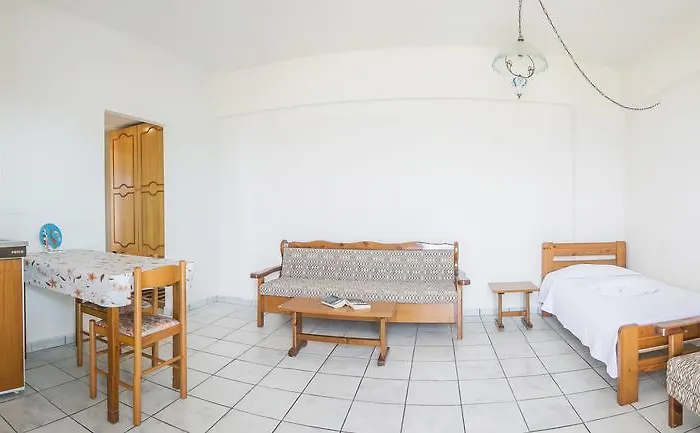 Aparthotel Yiannis ηotel 2*