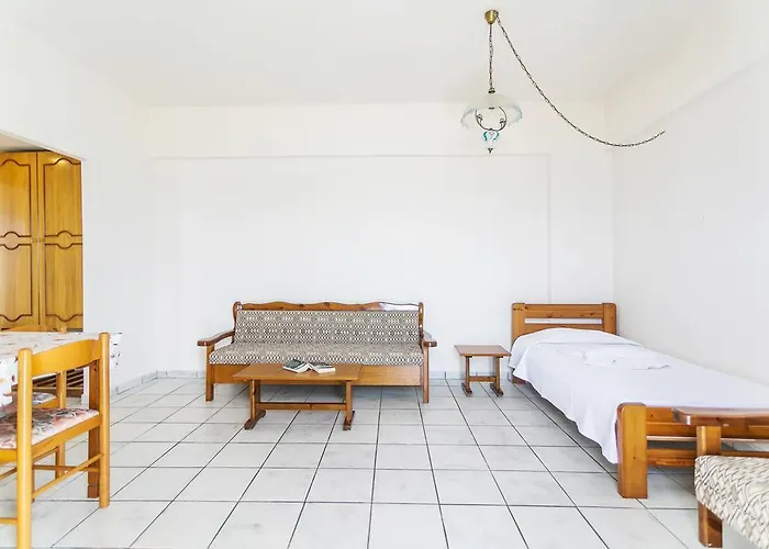 Apart-hotel Yiannis ηotel Foiníkion