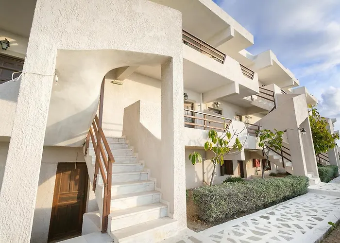 Aparthotel Yiannis ηotel 2*