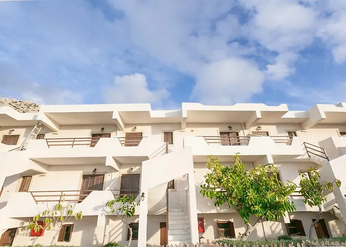 Yiannis ηotel Aparthotel Foinikion